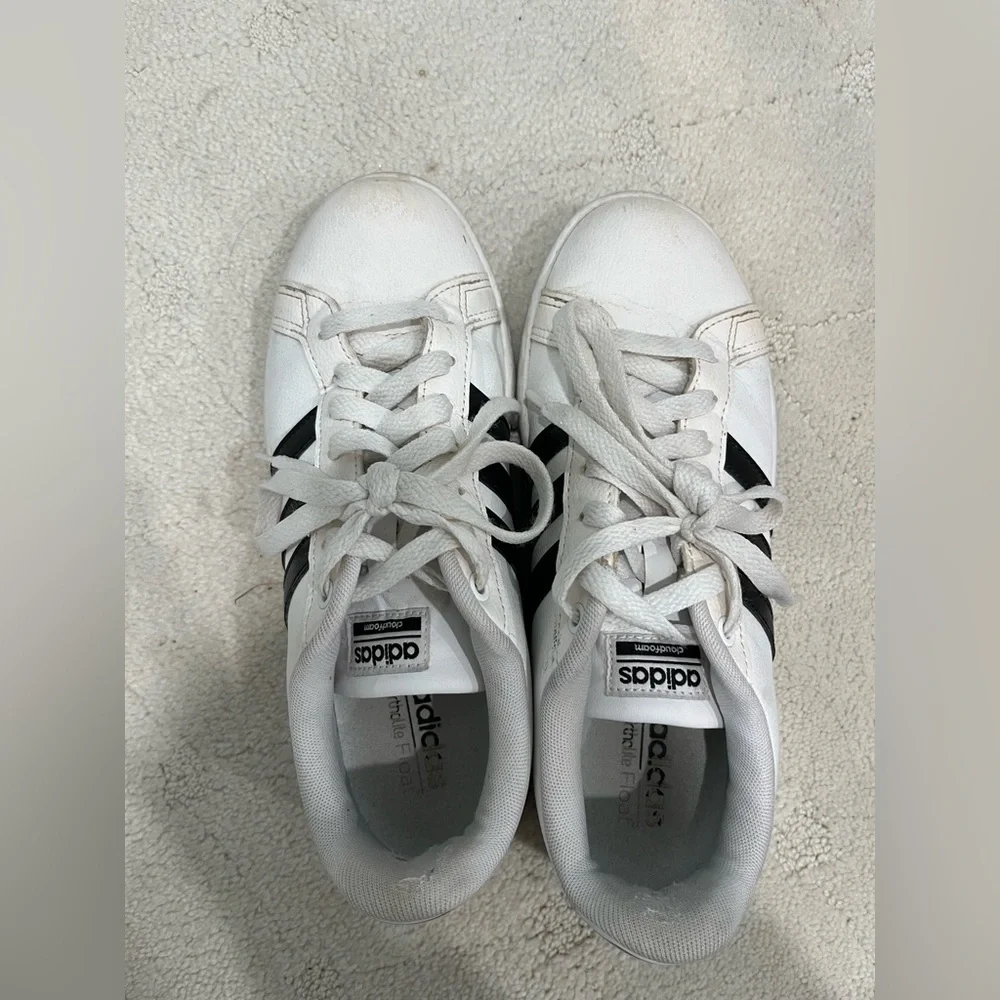 Adidas Sneakers - Picture 3 of 6